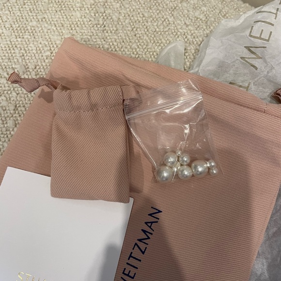 !!SOLD!! Stuart Weitzman Golide Convertible Black Velvet Pearl Sneaker Size 6.5 - Picture 3 of 11